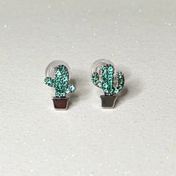 Cactus asymmetrical 925 sterling silver stud earrings - Picture 3 of 6